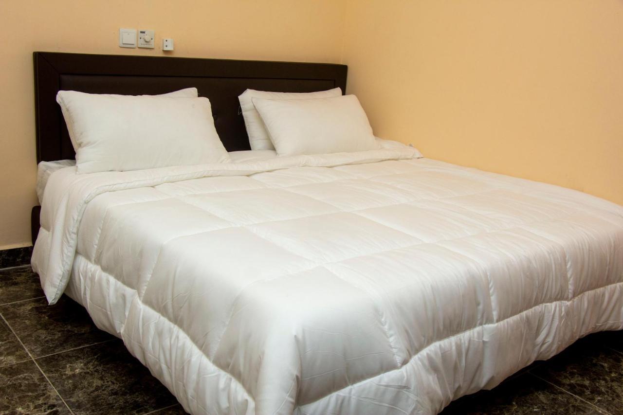 High Level Apartment Haatso المظهر الخارجي الصورة
